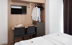 Ambassador Suite Hotel