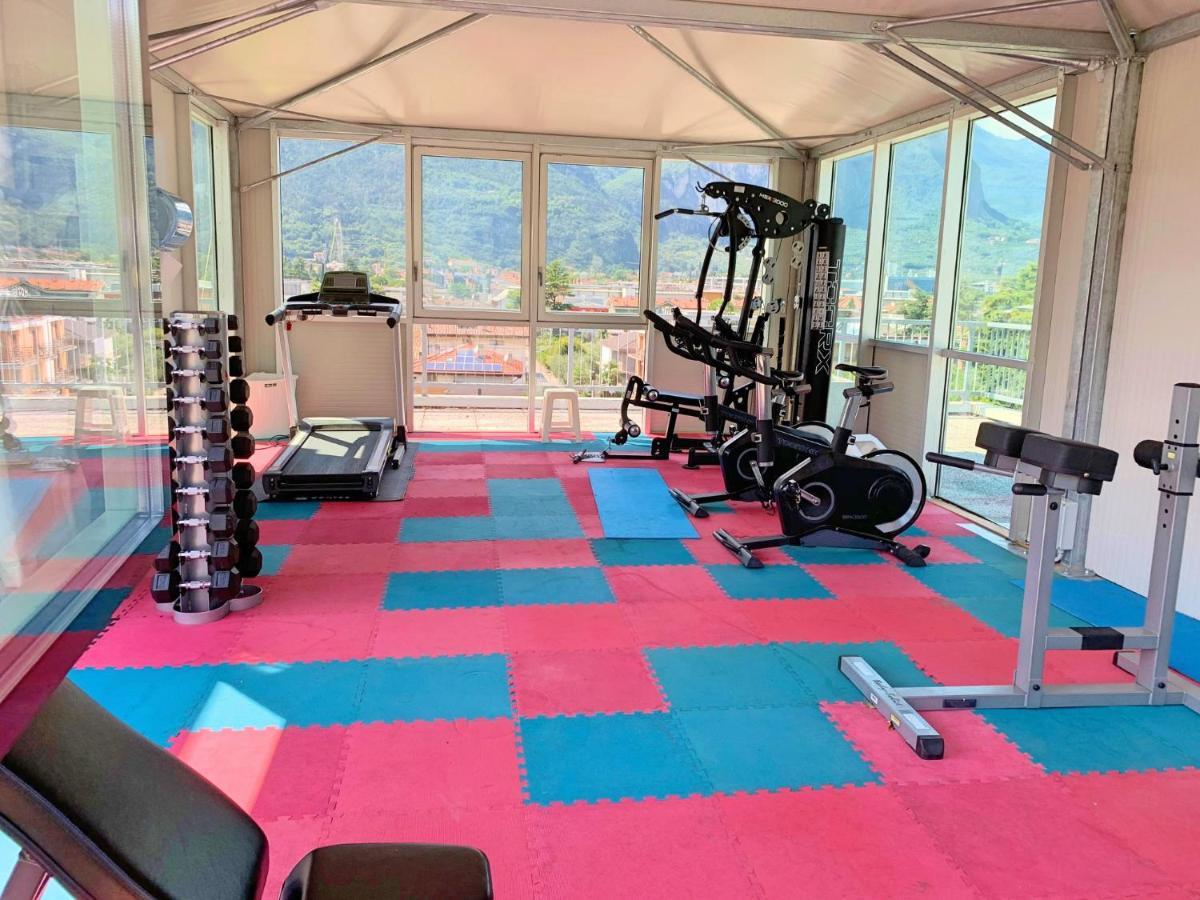 Ambassador Suite Hotel Riva del Garda Esterno foto